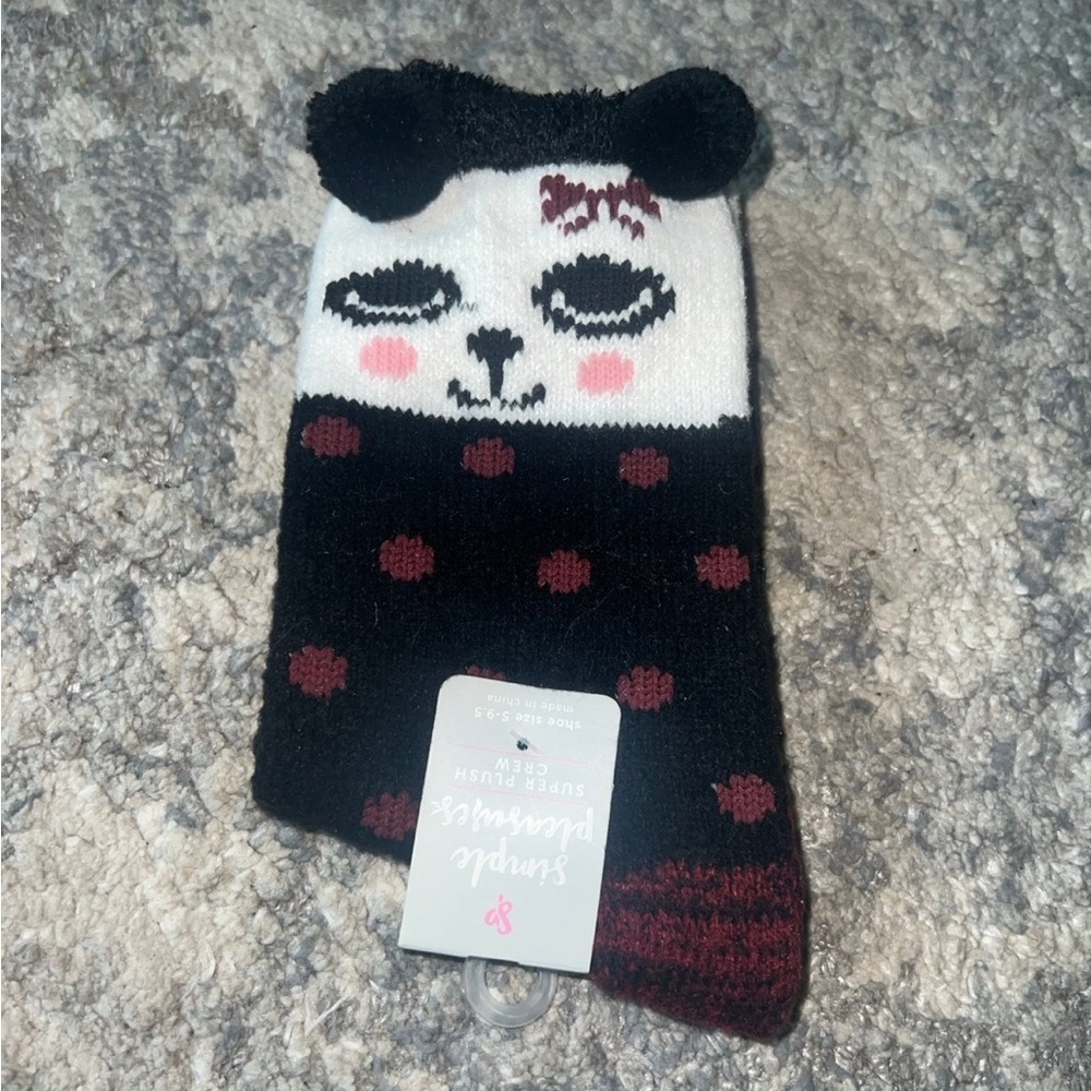 simple pleasures panda super plush crew fuzzy socks